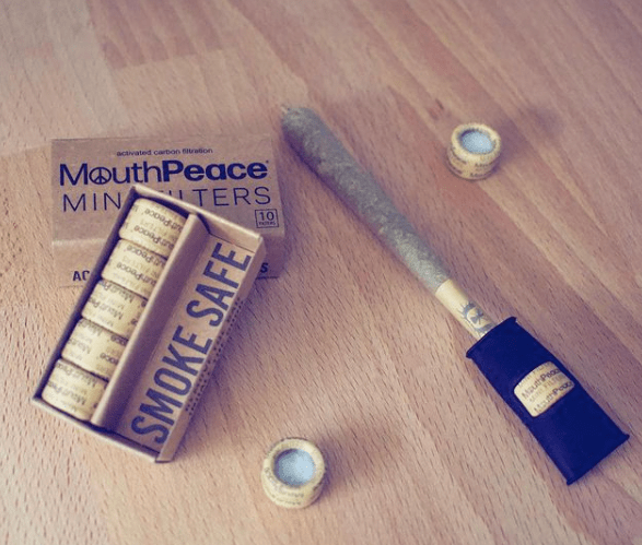 How to Light a Joint Evenly - Moose Labs LLC