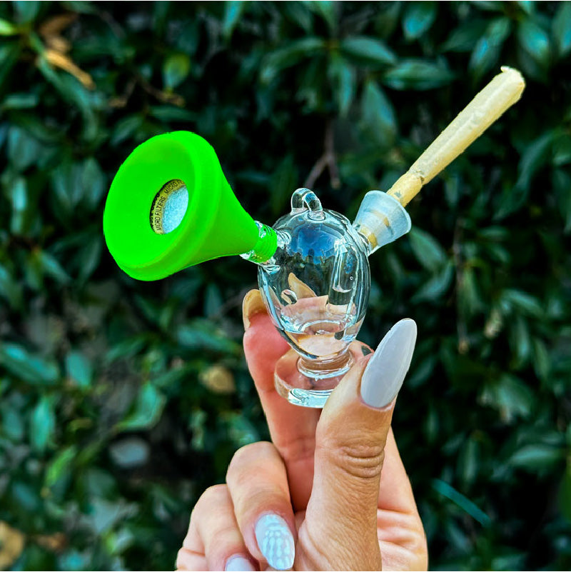 mouthpeace micro green attached on a bong bubbler