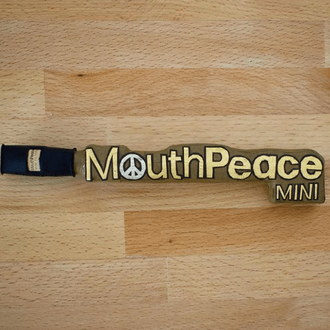 How to Smoke a Blunt in 3 Easy Steps - Moose Labs LLC